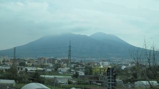 ナポリのシンボル