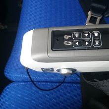 操作盤は触れるだけで操作できます