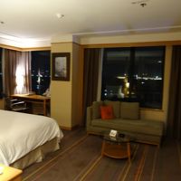 リバーサイドビューの角部屋で広く、眺めは良かったです。