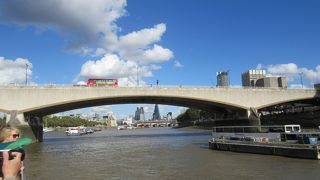 この橋が観光名所？