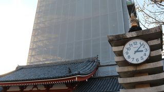 ２０１６年１２月時点では、五重塔改修中でした。　H29 年９月まで　つづくらしいです。