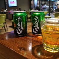 ビールは、カールスバーグ