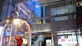 ネイザンロードのショッピングビル