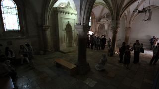 ダビデの墓の２階