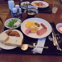 朝のバイキングは鶏飯（けいはん）がお薦め