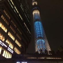 やっぱり週末は混んでいました