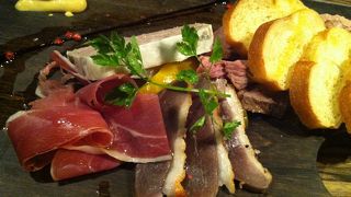 お肉も焼けます