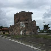 黒島の小中学校の近くです