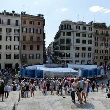 人だけは多い。