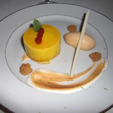 デザ－トはお洒落