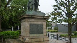 上野公園を代表する銅像。