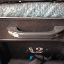 シートはかなりくたびれている