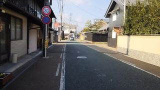 人気のお店の並ぶオリベストリート