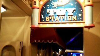 TOY STATION
