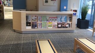 熱海駅改札横のビル内