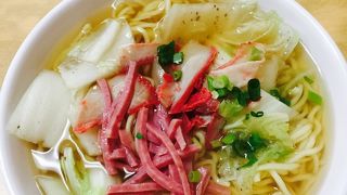 ローカル人気ナンバーワンのサイミン屋さん！