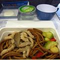 香港～桃園を利用　時間通り　機内食は微妙　コスパ良し