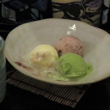 四色アイスクリーム