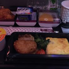 機内食、抵抗なく食べられますよ！