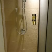 シャワーブース