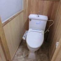 トイレは共同ですが、リフォームされたばかりで綺麗です。