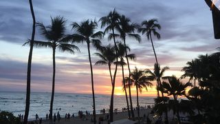 サンセットを眺めながら早めのディナーがおすすめです