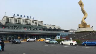 コンパクトな地方空港