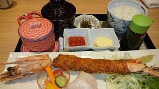 限定20食の特大エビフライ美味しく頂きました。