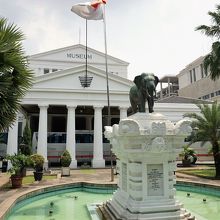 ジャカルタ国立博物館