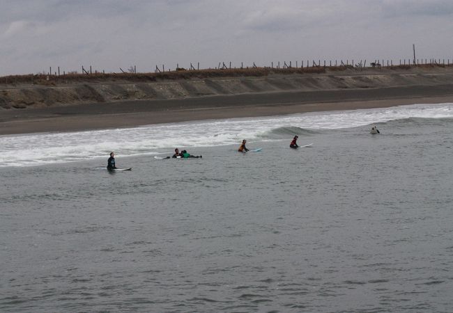 千葉 一松海岸にある サーフショップ ビーチ です 1 4 インストトラクターと海に行こう