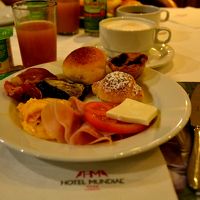 朝食はクロワッサンが美味しかったです。