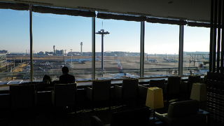 羽田国際線ラウンジ