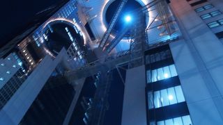 駅からは離れています