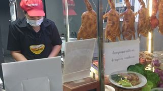 新しいフードコート