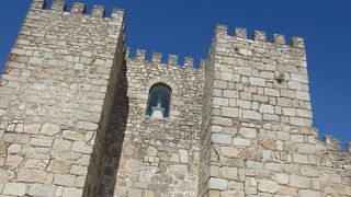 イスラム教徒が築いた頑丈な城