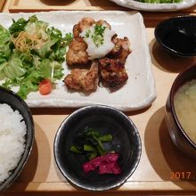 ヘルシーおろし竜田定食　980円