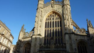 天使が梯子を上っています