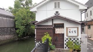 舟下りの下船場に近く便利