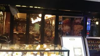 夏は、銀座ライオンのビールがいいです。