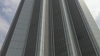 ちょっと変わったビル