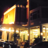 外観は立派です。