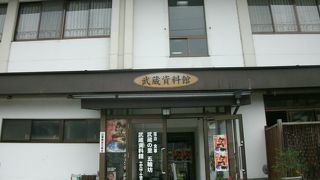 剣豪と芸術家という両面を見ることができる