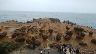 変わった岩がたくさん