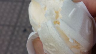 あっさりとした、アイスクリームの味は、大阪に来られたら一度は味わってみる価値がある。
