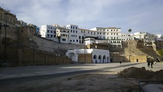 マラガからバス、フェリー利用の１日日帰りツアー