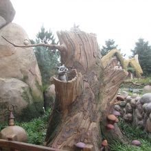 七人の小人のマイントレイン (七個小矮人鉱山車)