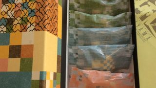 箱もキレイなので再利用します