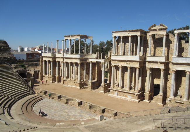 古代ローマの２９の遺跡の総称　世界遺産