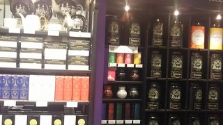 紅茶など色々なお茶があります