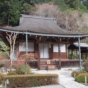 京都大原にひっそりと佇むお寺